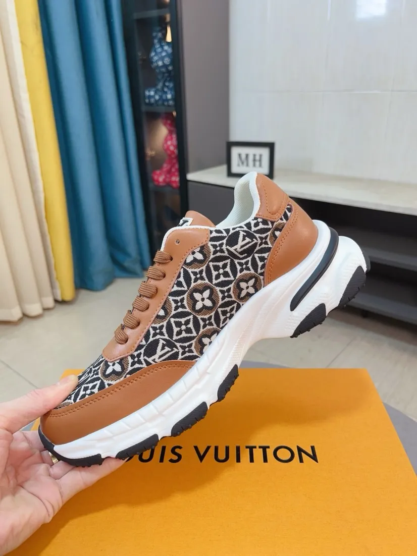 Men's shoes💰458🌹🌹[LV]🌹High-end brand of men's shoes: official website 1:1 latest masterpiece: the upper is made of Italian imported first-layer cowhide with special materials➕made of full genuine leather lining🔥, making walking more convenient and comfortable! Exclusive new style, stunning work [color]! Create a fashionable personality to set off your uniqueness! A must-have for trendy men! Classic🔥Number: 38-44